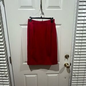 Red Women's 100% Wool Pencil Skirt - Classic Professional Style